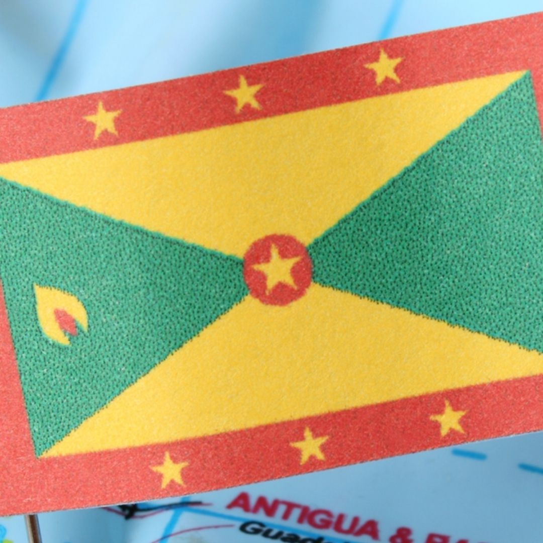 Map & regional context of Grenada - VisaVoy