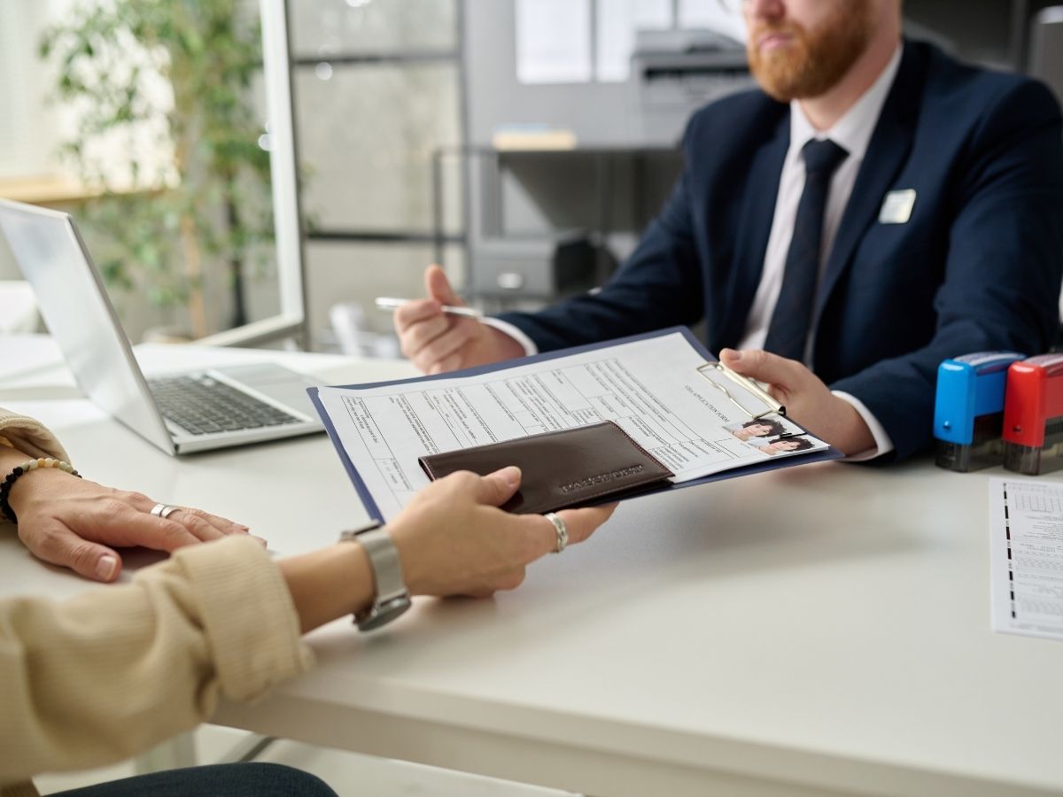 Global citizenship advisory approach